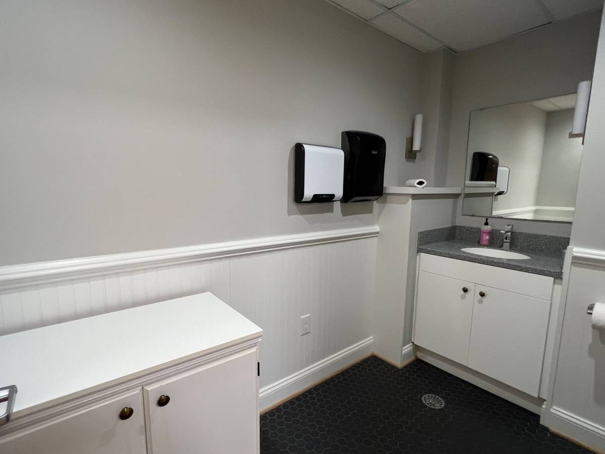 300 West Main Suite 301 — 5